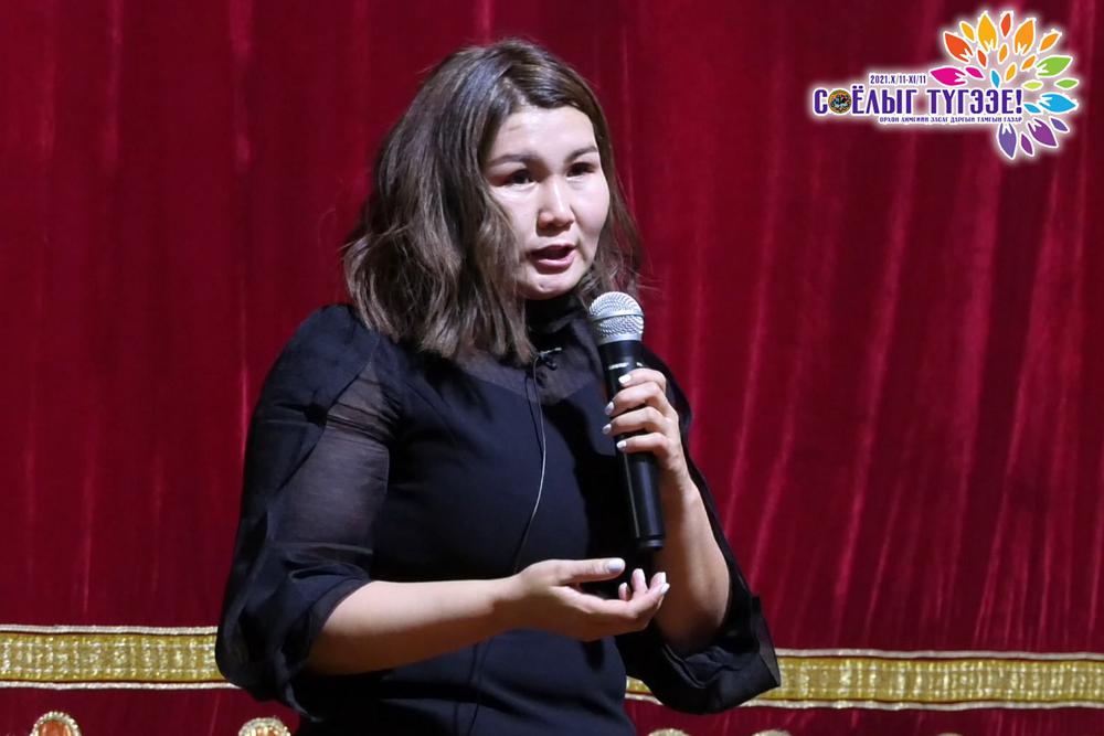 Лектор Г.Төмөрзаяа: Хүүхэд гэж хэн бэ гэдгээ эхэлж ойлгох хэрэгтэй. Эндээс зөв хүүхэд төлөвших эхний алхам эхэлнэ