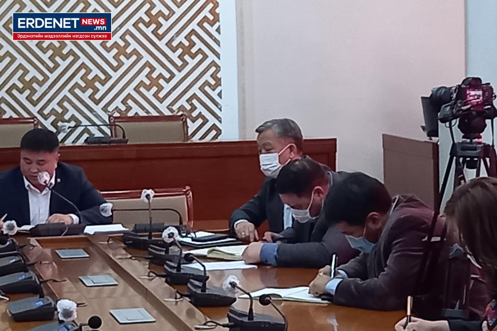 Төрийн байгууллагууд өргөдөл гаргасан иргэнээ  “Unfriend” хийдэг болжээ
