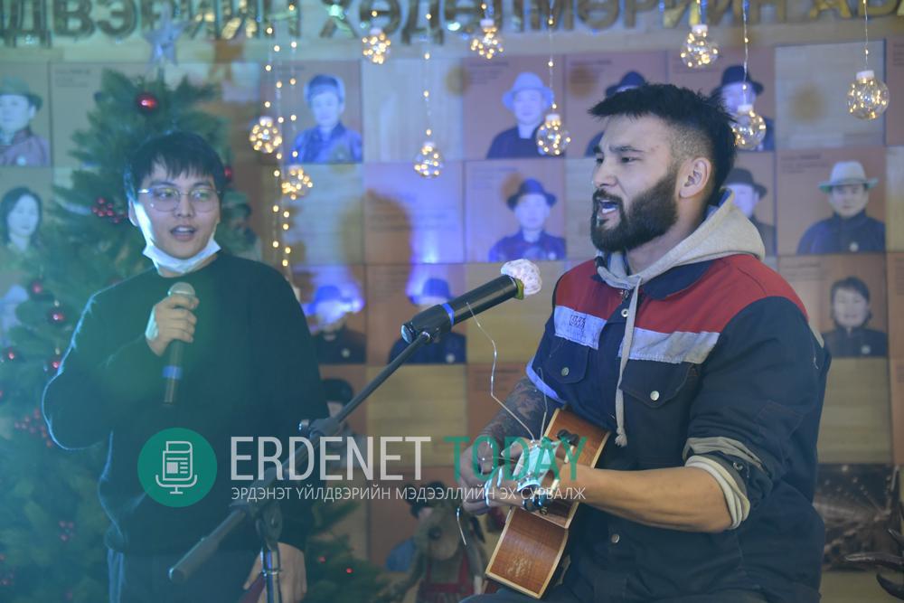 УУРХАЙЧДЫН “OPEN MIC” ЧӨЛӨӨГҮЙ ӨНЖЛӨӨ