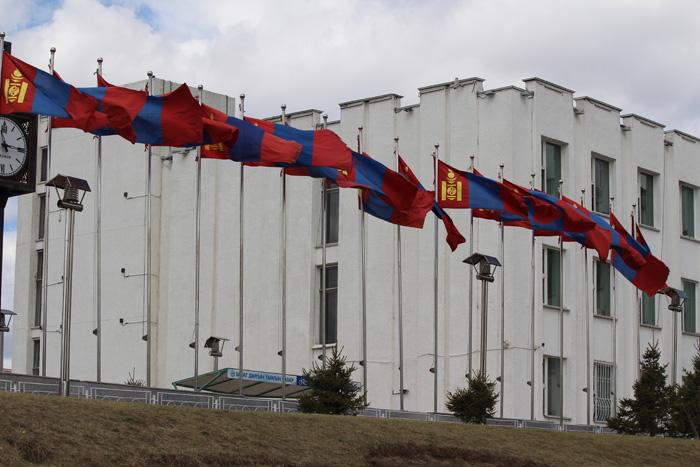 Гишүүдийн тоог 126 болгочихвол иргэдийн амьдрал үнэхээр сайжрах уу