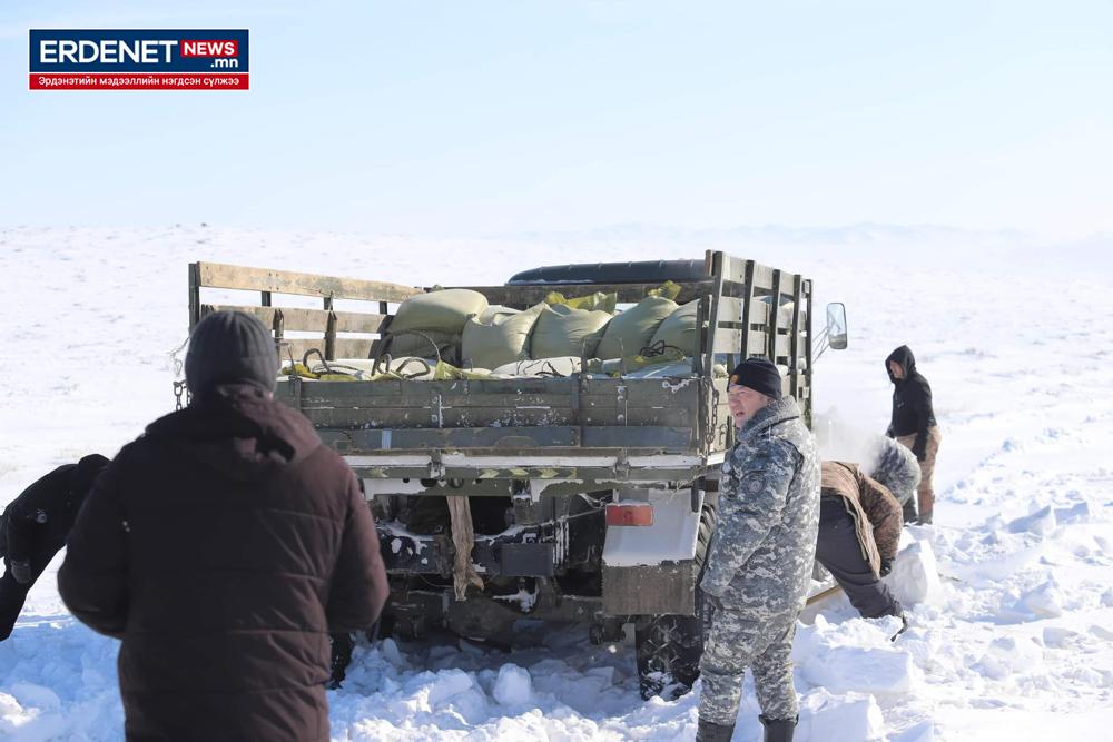 БУЛГАН АЙМАГ: УОК, АОК-ЫН  ШУУРХАЙ БҮЛГҮҮД СУМДАД АЖИЛЛАЖ БАЙНА