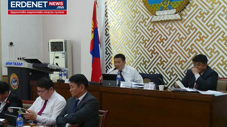 Залаат ууланд хоёр компанид хайгуул хийх зөвшөөрөл авчээ