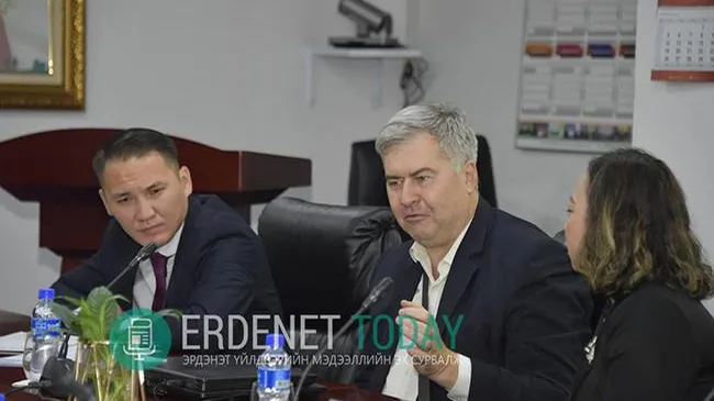 ОЛОН УЛСЫН АУДИТОРУУД ЭРДЭНЭТ ҮЙЛДВЭРТ АЖИЛЛАЖ БАЙНА