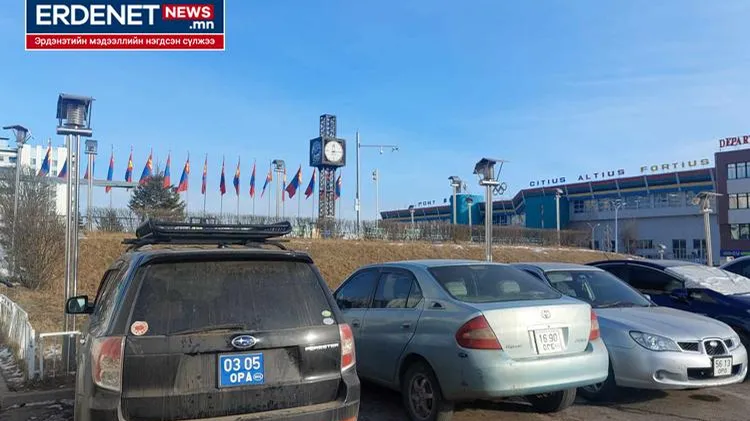 ТӨРИЙН АЛБАНЫХАН МАШИНАА “ЦЭНХЭРТҮҮЛЭХ” ДУРГҮЙ БАЙНА УУ