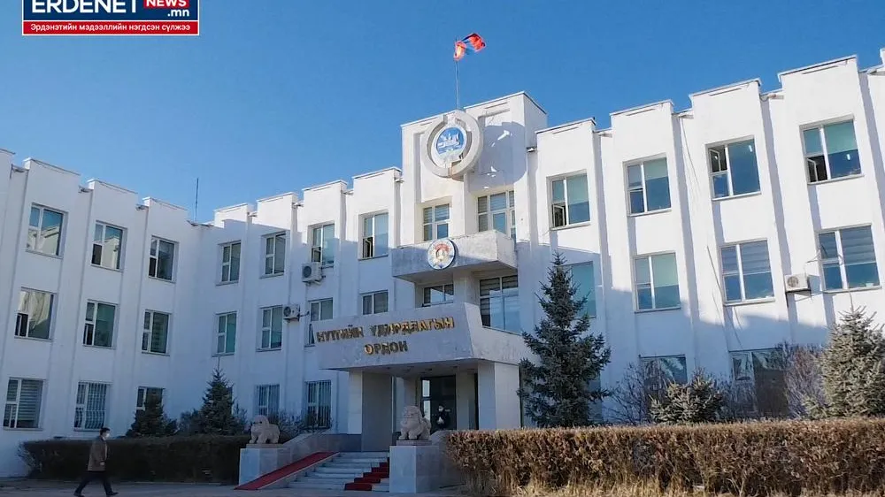 ОРОН НУТГИЙН ӨМЧИТ АЖ АХУЙН ГАЗРУУДЫГ ХӨДӨЛГӨЖ ЭХЭЛЛЭЭ